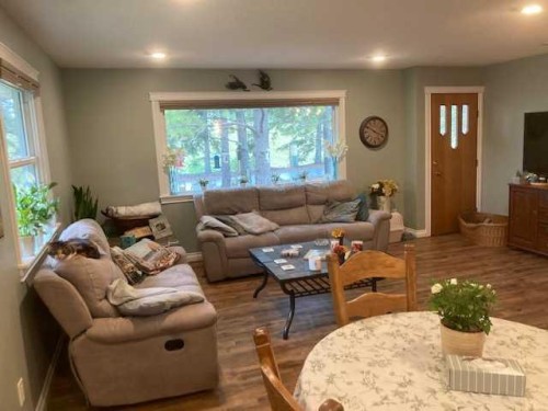 3, 26575 Hwy 11, Rural Red Deer County, AB 