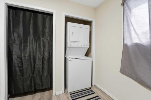 1 Hallgren Avenue, Red Deer, AB 