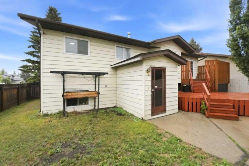 1 Hallgren Avenue, Red Deer, AB 