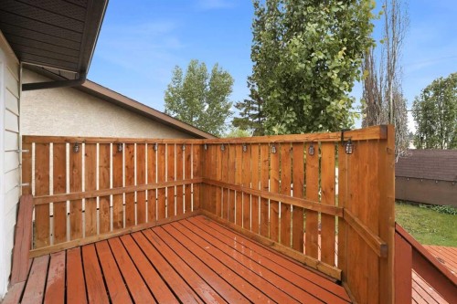 1 Hallgren Avenue, Red Deer, AB 