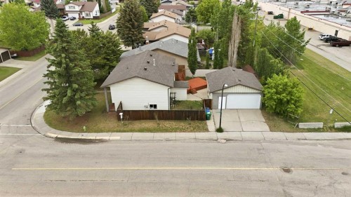 1 Hallgren Avenue, Red Deer, AB 