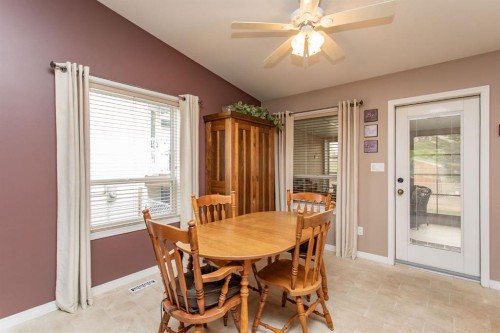 189 Lampard Crescent, Red Deer, AB - Indoor Photo Showing Dining Room