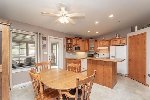 189 Lampard Crescent, Red Deer, AB - Indoor Photo Showing Other Room