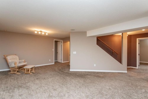 189 Lampard Crescent, Red Deer, AB - Indoor Photo Showing Other Room