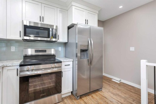 87 Norris Close, Red Deer, AB 
