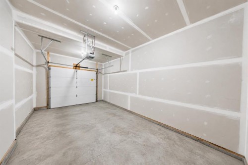 89 Metcalf Way, Lacombe, AB 