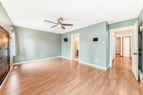 5910 60 Ave, Ponoka, AB 