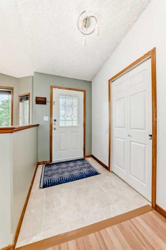 5910 60 Ave, Ponoka, AB 