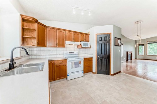5910 60 Ave, Ponoka, AB 