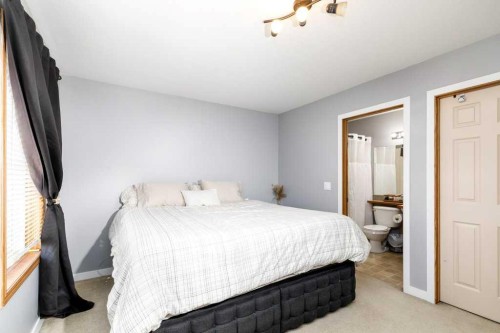 46 James Street, Red Deer, AB - Indoor Photo Showing Bedroom