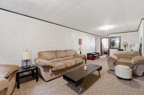 26 Odstone Green, Red Deer, AB - Indoor Photo Showing Living Room