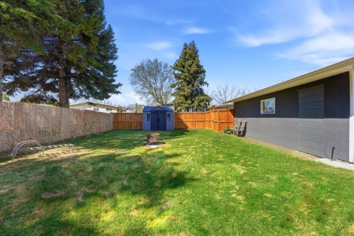 26 Odstone Green, Red Deer, AB - Outdoor