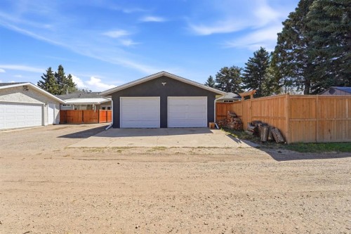 26 Odstone Green, Red Deer, AB - Outdoor With Exterior