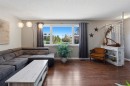 26 Odstone Green, Red Deer, AB  - Indoor Photo Showing Living Room 