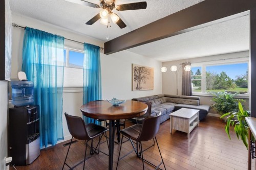 26 Odstone Green, Red Deer, AB - Indoor Photo Showing Dining Room