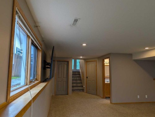 4727 44 Street, Sylvan Lake, AB 