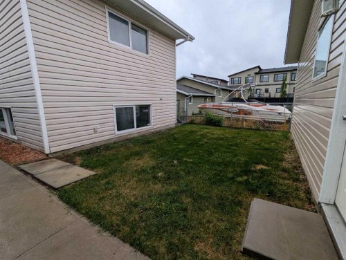 4727 44 Street, Sylvan Lake, AB 