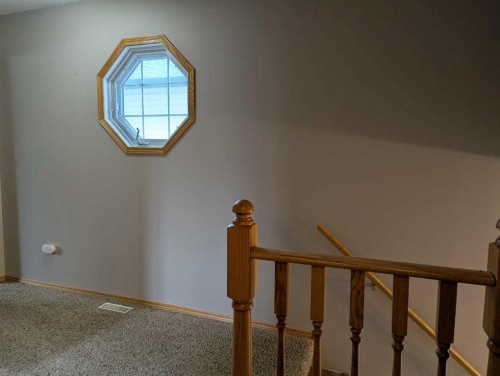 4727 44 Street, Sylvan Lake, AB 