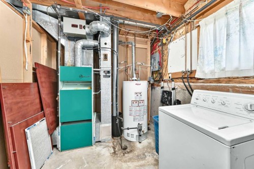 67 Newcombe Crescent, Red Deer, AB 