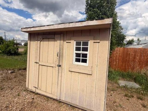 5019 49 Street, Hardisty, AB - Outdoor