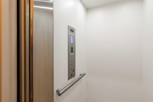 5030 48 Street, Rocky Mountain House, AB 