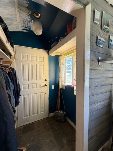 3922A 46 Street, Ponoka, AB 