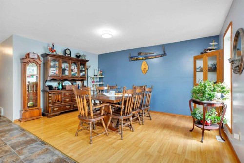 35005 Range Road 15, Rural Red Deer County, AB - Indoor Photo Showing Dining Room