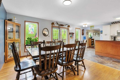 35005 Range Road 15, Rural Red Deer County, AB - Indoor Photo Showing Dining Room