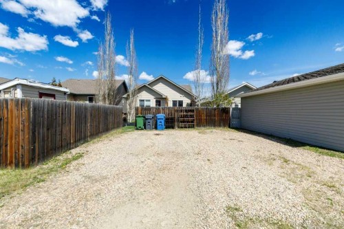 19 Ibbotson Close, Red Deer, AB - Outdoor With Exterior