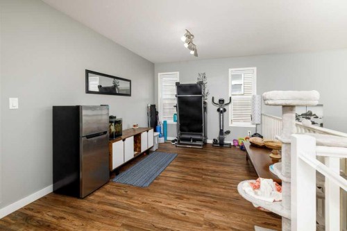 19 Ibbotson Close, Red Deer, AB - Indoor