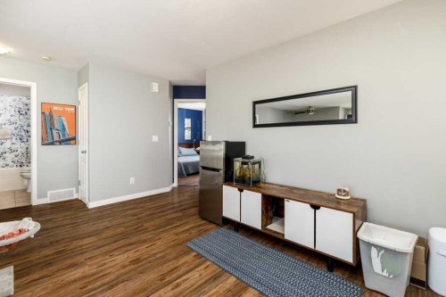 19 Ibbotson Close, Red Deer, AB - Indoor