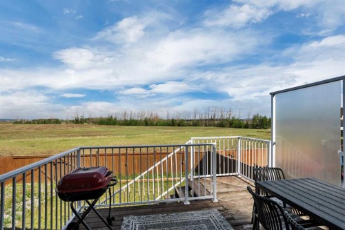 18 Copper Street, Blackfalds, AB 