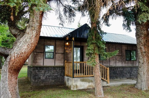 4932 48 Street  Hardisty, AB T0B 1V0