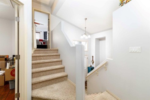 613 Oak Street, Springbrook, AB 
