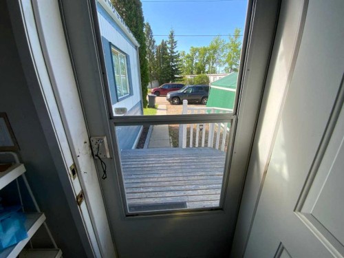 48 Mobile Drive Ne, Three Hills, AB 