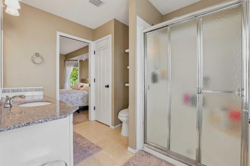 134 Andrews Close, Red Deer, AB 