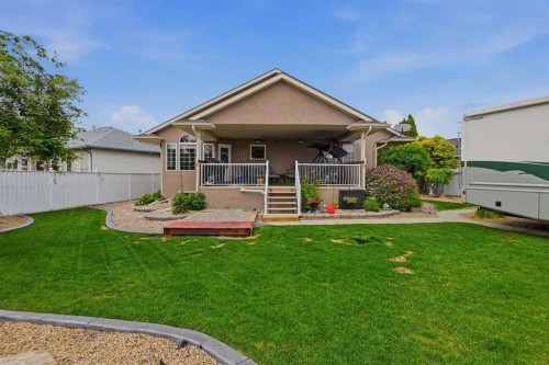 134 Andrews Close, Red Deer, AB 