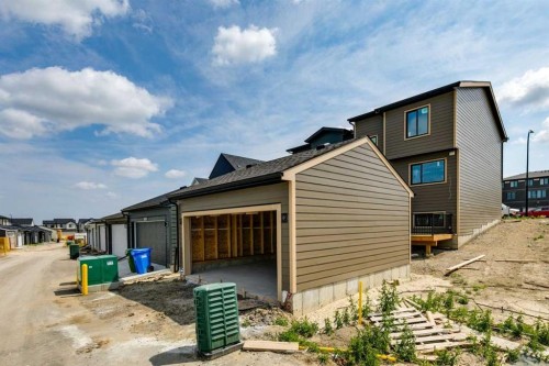 57 Bluerock Hill Sw, Calgary, AB - Outdoor