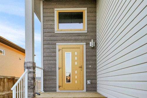 18 Aztec Street, Blackfalds, AB 