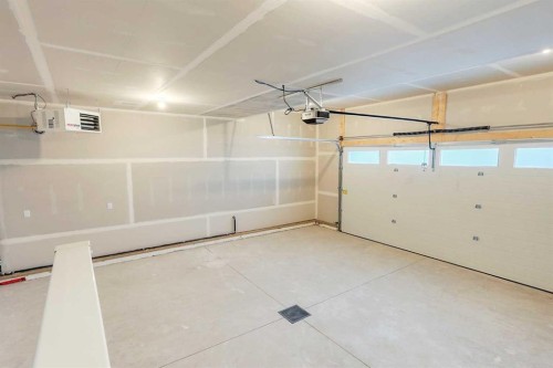 18 Aztec Street, Blackfalds, AB 