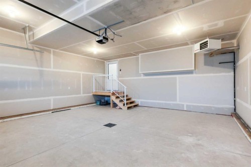 18 Aztec Street, Blackfalds, AB 