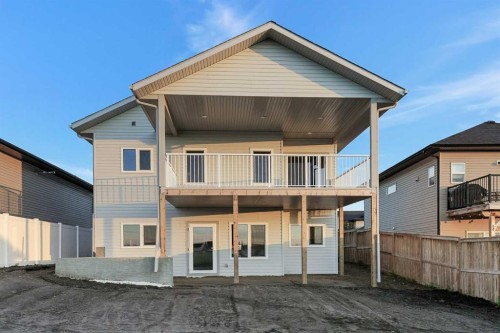 18 Aztec Street, Blackfalds, AB 