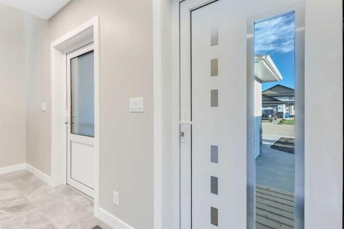 18 Aztec Street, Blackfalds, AB 