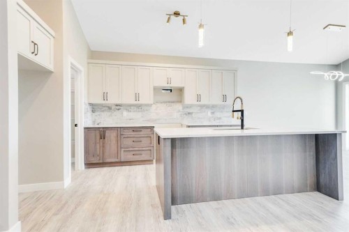 18 Aztec Street, Blackfalds, AB 