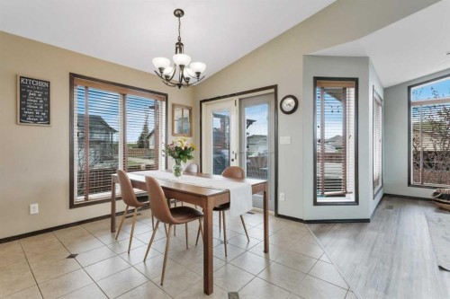 50 Wilkinson Circle, Sylvan Lake, AB - Indoor Photo Showing Dining Room