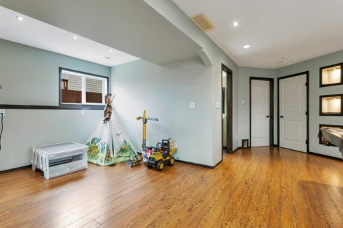 50 Wilkinson Circle, Sylvan Lake, AB - Indoor