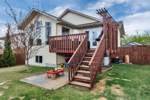 50 Wilkinson Circle, Sylvan Lake, AB - Outdoor With Deck Patio Veranda