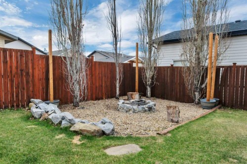 50 Wilkinson Circle, Sylvan Lake, AB - Outdoor