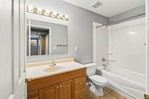 42 Logan Close, Red Deer, AB 