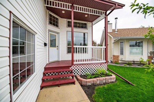 42 Logan Close, Red Deer, AB 